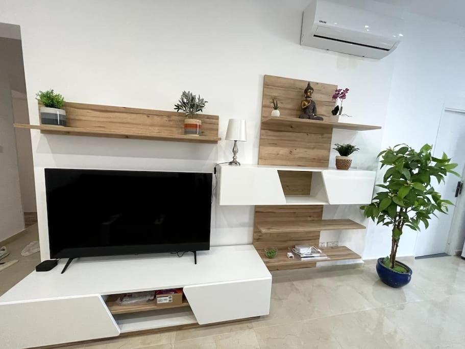 Brand New Appartement Of Two Bedrooms In Sliema Ngoại thất bức ảnh